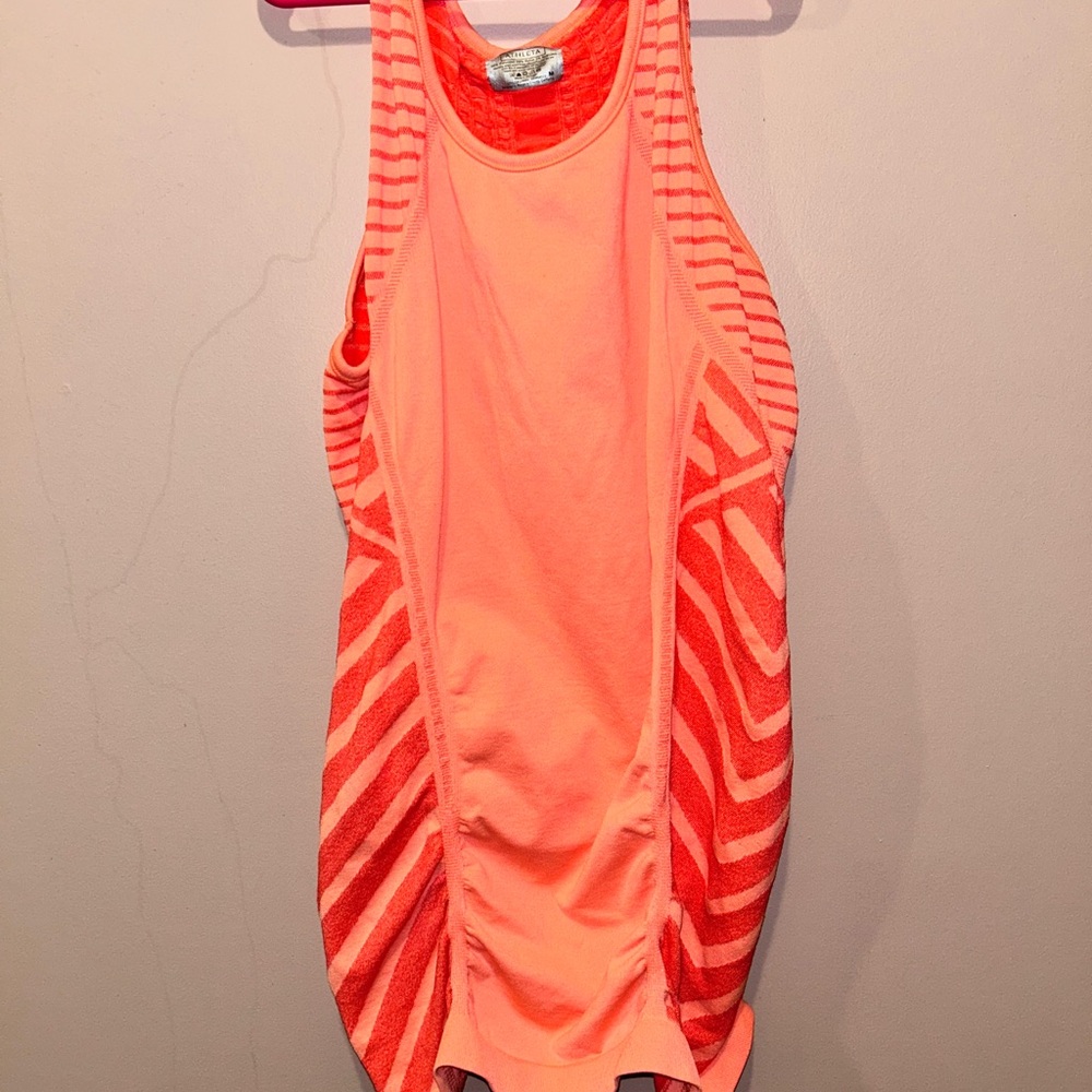 Athleta Vibrant tank